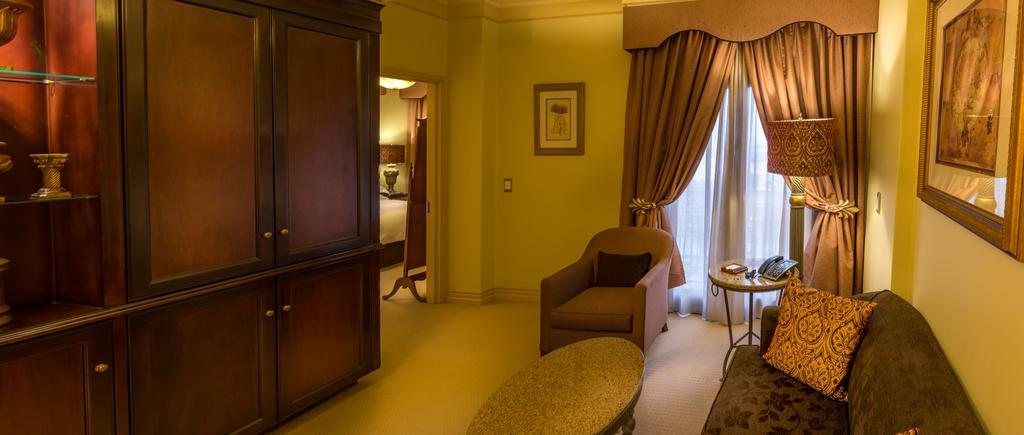 Peermont D'Oreale Grande At Emperors Palace Kempton Park Dış mekan fotoğraf